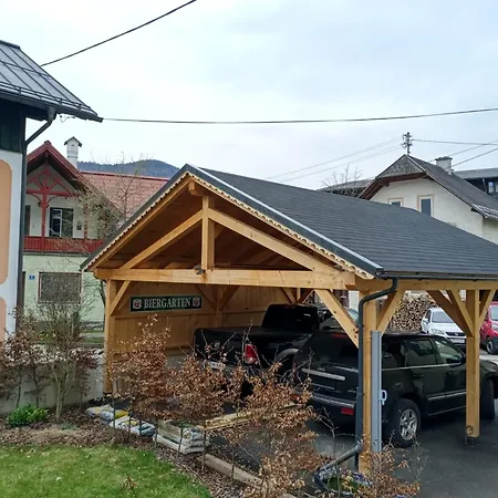 Hinterer 2&5 Bedrooms