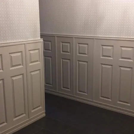 Hinterer 2&5 Bedrooms Apartment