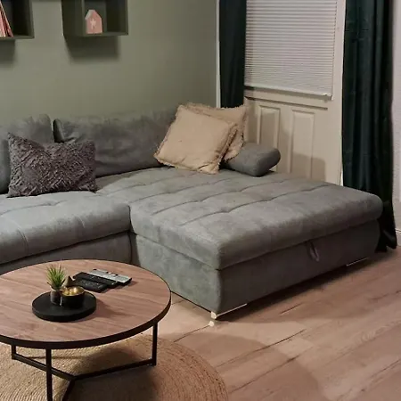 Xxl Cosy Goisern, Centre With Mountain View *