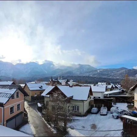 Xxl Cosy Goisern, Centre With Mountain View * Bad Goisern