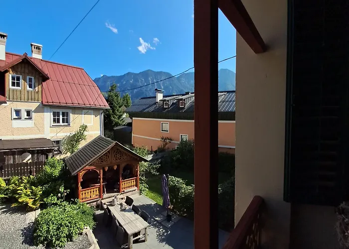 Διαμέρισμα Xxl Cosy Goisern, Centre With Mountain View