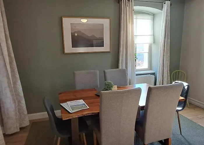 Appartement Xxl Cosy Goisern, Centre With Mountain View Bad Goisern