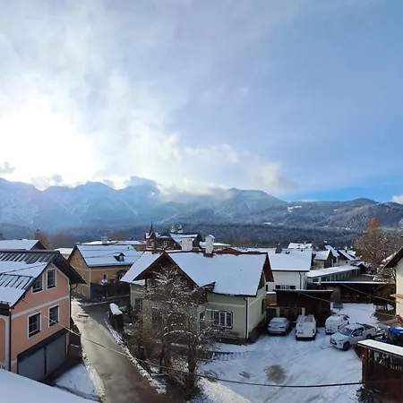 Xxl Cosy Goisern, Centre With Mountain View Appartement