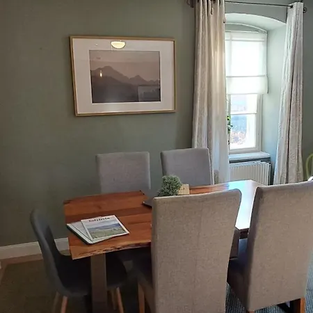 Appartement Xxl Cosy Goisern, Centre With Mountain View Bad Goisern